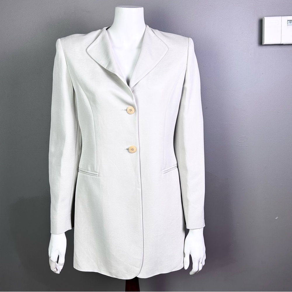 MaxMara blazer size 8 US‎ suiting tailored long light grey to off white